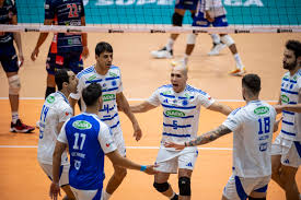 Sada Cruzeiro recebe Vôlei Guarulhos pelas quartas de final da Copa Brasil