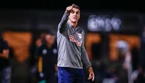 Mancini lamenta falta de efetividade ofensiva do time