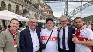 Liveblog: Vor Spielbeginn mischen sich Allgaier und Wehrle unter die VfB-Fans