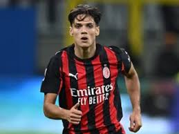 Preview:AC Milan vs Roma - prediction, team news, lineups