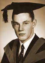 John Biggs (UTAS, 1957). After graduating in Psychology from the University of Tasmania in 1957, I went to England as did many Tasmanians of my generation: ... - john_graduation