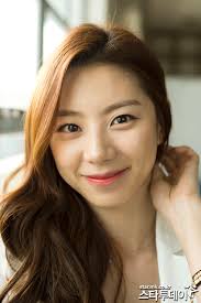 Nombre: Park Soo Jin / 박수진 - Park_Soo_Jin25