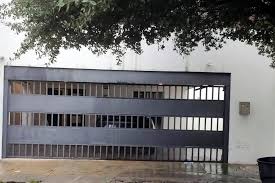 Encuentran ahorcado a joven en casa de Paseo de las Cumbres