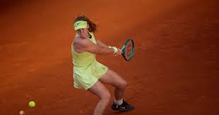 Andreeva fends off late Bondar comeback to reach third Madrid quarterfinal