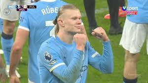 Haaland byttet ut ved pause etter scoring: –⁠ Føler seg ikke komfortabel