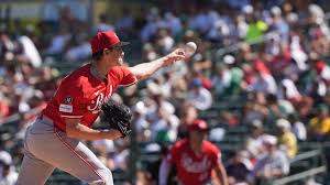 Nick Lodolo sufre revés ante los Athletics tras permitir tres jonrones - Imagen principal del artículo