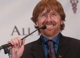 ... why the Feds have been selling assault rifles to Mexican drug cartels, and why Phish front-man Trey Anastasio was given an award for his work ... - TREY-1