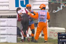 BREAKING F1 star in agony after limping away from terrifying smash into barriers