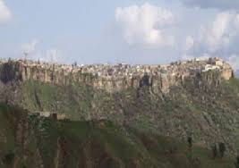 Bildergebnis für ‫قلعة العماديــة ... العراق‬‎