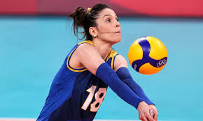 Camila Brait: unanimidade não se exige, se conquista