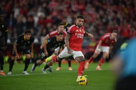 Benfica Avanza a Final Four: Mourinho Exige Más a Pesar del 3-0