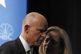 Jerry Brown Anne Gust California Gubernatorial Candidates Take Part In Last Debate Before Election - Jerry%2BBrown%2BAnne%2BGust%2BBt_jI-xIAq-m