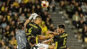 Peñarol y Danubio empatan 1-1 en el Campeón del Siglo: una rivalidad histórica en el fútbol uruguayo