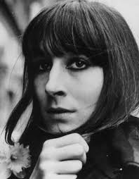 Anjelica Huston. Third generation Oscar winner? Check. Richard Avedon muse? Check. Accomplished director? Check. Not to mention s stunning beauty who flies ... - Anjelica-Huston-4