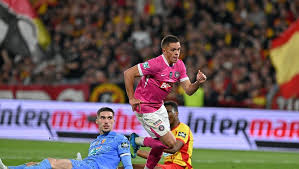 VIDEO. Revivez dans les conditions du direct le but de Santiago Hidalgo qui profite d’un geste sublime d’Emersonn, profite d’une erreur défensive et relance les siens