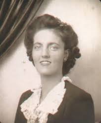 She married Fred Kelly Winkle on October 28, 1939. She was the daughter of John Elmer and Harpie Griffith. - catherinegriffith