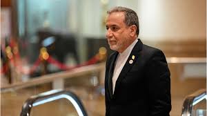 سخنان عراقچی درباره «حفره‌های امنیتی»؛ کد قابل حدس برای «کشته شدن رهبر» و عدم استفاده از موبایل‌