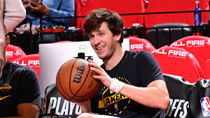 Austin Reaves cleared to play for Lakers, Kevin Durant remains out for Rockets in Game 5