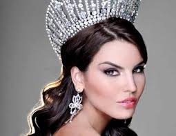 La Organización Nacional de Nuestra Belleza México decidió retirar el título de Nuestra Belleza Mundo México 2010 a Cynthia Alejandra de la Vega Oates, ... - nbm-Cynthia-Alejandra-de-la-Vega-e1312059841229