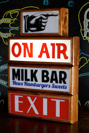 Résultat de recherche d'images pour "applause light"