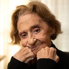 Laura Cardoso, um dos grandes nomes da TV brasileira, morre aos 98 anos