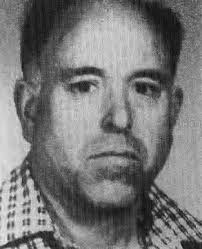 ... de la mañana del 5 de junio de 1982, la banda terrorista ETA asesinaba a tiros en Santurce (Vizcaya) al empresario y vinatero riojano RAFAEL VEGA GIL. - rafael-vega