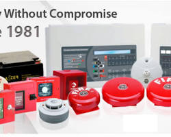 Image of Contoh komponen sistem alarm kebakaran (panel kontrol sederhana, detektor asap, manual call point, notification appliance) untuk latihan maintenance & repairment