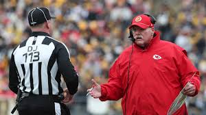 Chiefs' Secret Weapon? Referees and Mahomes' Unbeaten Streak! - Imagen principal del artículo