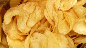 Cartello degli snack: l'Antitrust multa i giganti delle patatine per 23 milioni di euro