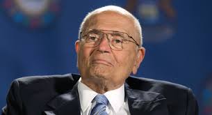 John Dingell, longest-serving congressman, to retire. 368. John Dingell is pictured. | AP Photo. &#39;I don&#39;t want people to say I stayed too long,&#39; Dingell ... - 101005_john_dingell_ap_328
