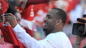 Derrick Johnson Hall of Honor Induction Collides With NFL Players Choir Debut at Arrowhead