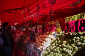 La canasta alimentaria y no alimentaria en áreas urbanas de México alcanzó casi los 5 mil pesos en marzo