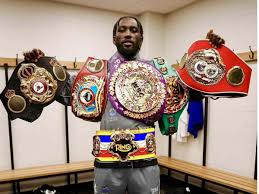 El CMB le arrebata el cinturón al verdugo del Canelo Álvarez