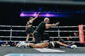 Video: Jade Jones crushes Egypt Criss with face-plant knockout in Misfits Boxing fight