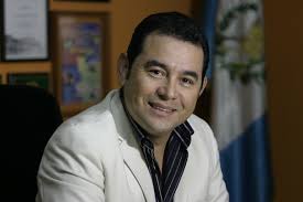 No es chiste. En serio, el cómico Jimmy Morales quiere ser presidente de Guatemala. Ya sabemos que somos felices, los guatemaltecos estamos en la posición ... - Jimmy-Morales