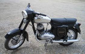 Blog de club5a : Association Audoise des Amateurs d'Automobiles Anciennes, LA SAGA DES MARQUES - LES MOTOS JAWA ....