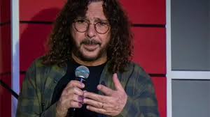 Óscar Burgos desmiente su muerte, tras una broma de sus compañeros