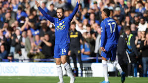 Video: a 28-year gap, a rare mark puts Henderson in Premier League history