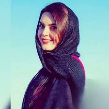 سایت حال‌وش: اکرم شیری، پزشک متخصص بیماری‌های داخلی بیمارستان ایرانمهر سراوان خودکشی کرد