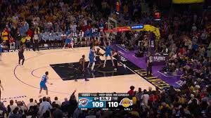 Chet Holmgren throws it down