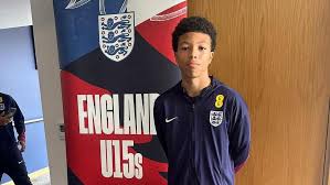 Filho de Thiago Silva é convocado pela seleção sub-15 da Inglaterra para amistosos