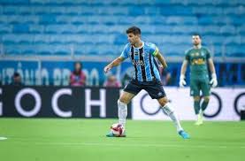 Kannemann volta a treinar e pode ser reforço para o Grêmio contra o Botafogo