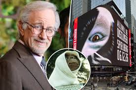 E.T. phone Steven? Spielberg’s new UFO movie, cryptic billboards reignite real alien conspiracies