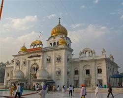 Image of Gurudwara Bangla Sahib Delhi