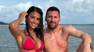 Reencontro motivado por tragédia marca a história de amor de Lionel Messi e Antonela Roccuzzo