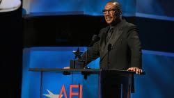 Hollywood Minute: Eddie Murphy receives AFI Live Achievement Award