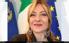 Giorgia Meloni's Jhumka Selfie Sparks Viral Memes and Global Jibes