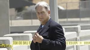 Mark Harmon vows to 'grip it and rip it' in 'NCIS: Origins' return | Exclusive - usatoday.com