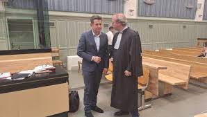 Procès d'Alain Ferrand Reporté : L'Affaire du Village de Noël Retardée - Imagen principal del artículo