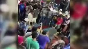 Multitud lincha a dos sospechosos del asesinato de una niña y su abuela en Chiapas: uno murió